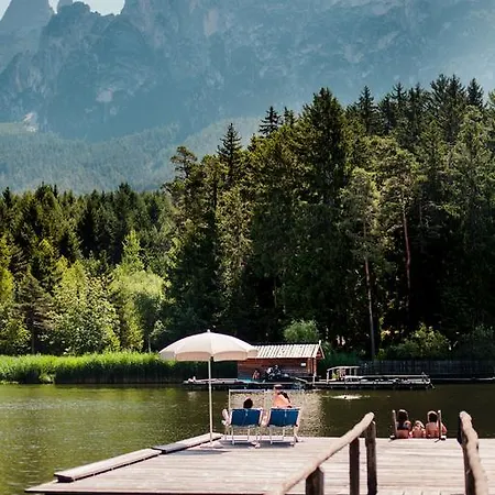 Waldsee Hotel Fiè
