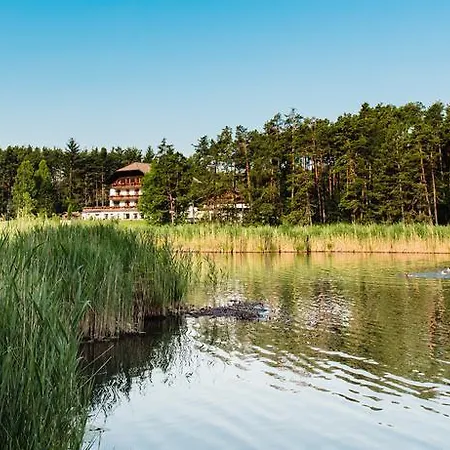 Waldsee Hotel Fiè
